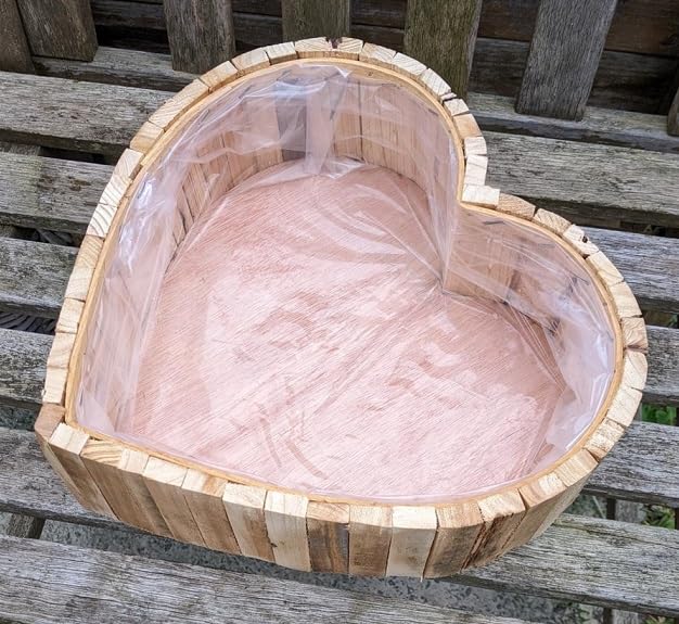 Pflanzkorb In Herzform Aus Holz – Ca. 32 Cm Breit, Mit Folie Ausgekleidet, Natur-Deko