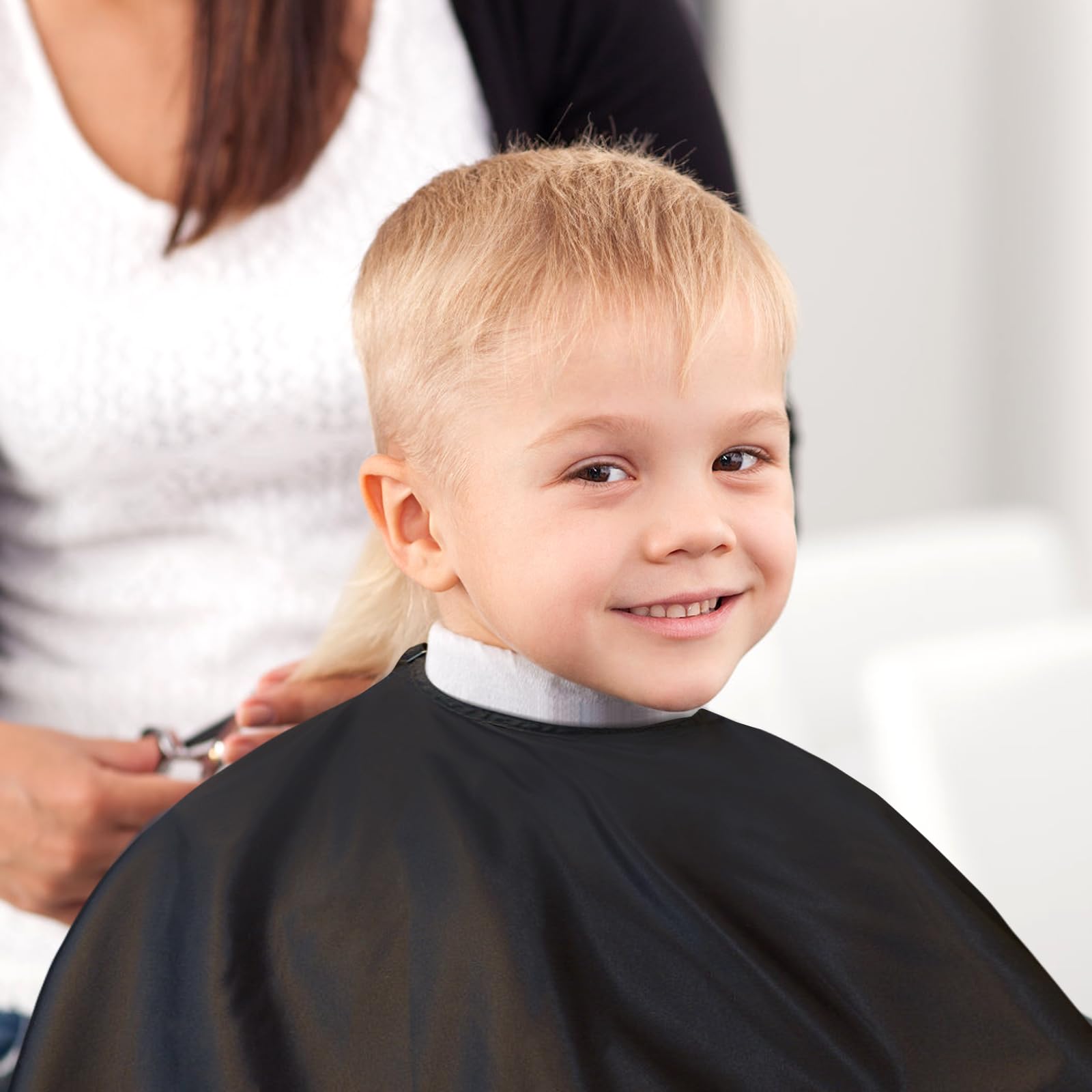 Capa de corte de pelo con cierre a presión ajustable, capa de peluquería profesional, suministros de salón de corte de pelo de gran tamaño para hombres y mujeres - (negro), Negro - 5