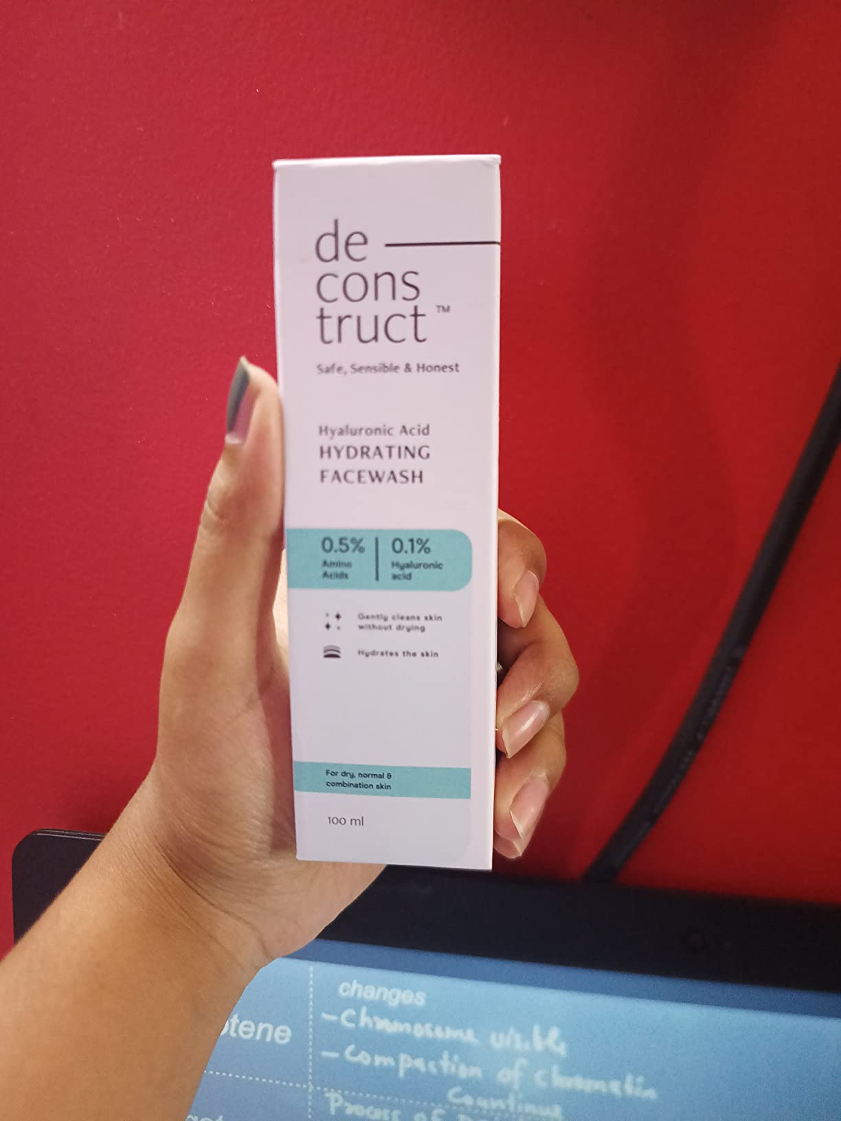 Deconstruct Hyaluronic Acid Hydrating Face Wash 0.5 Amino Acids + 0.