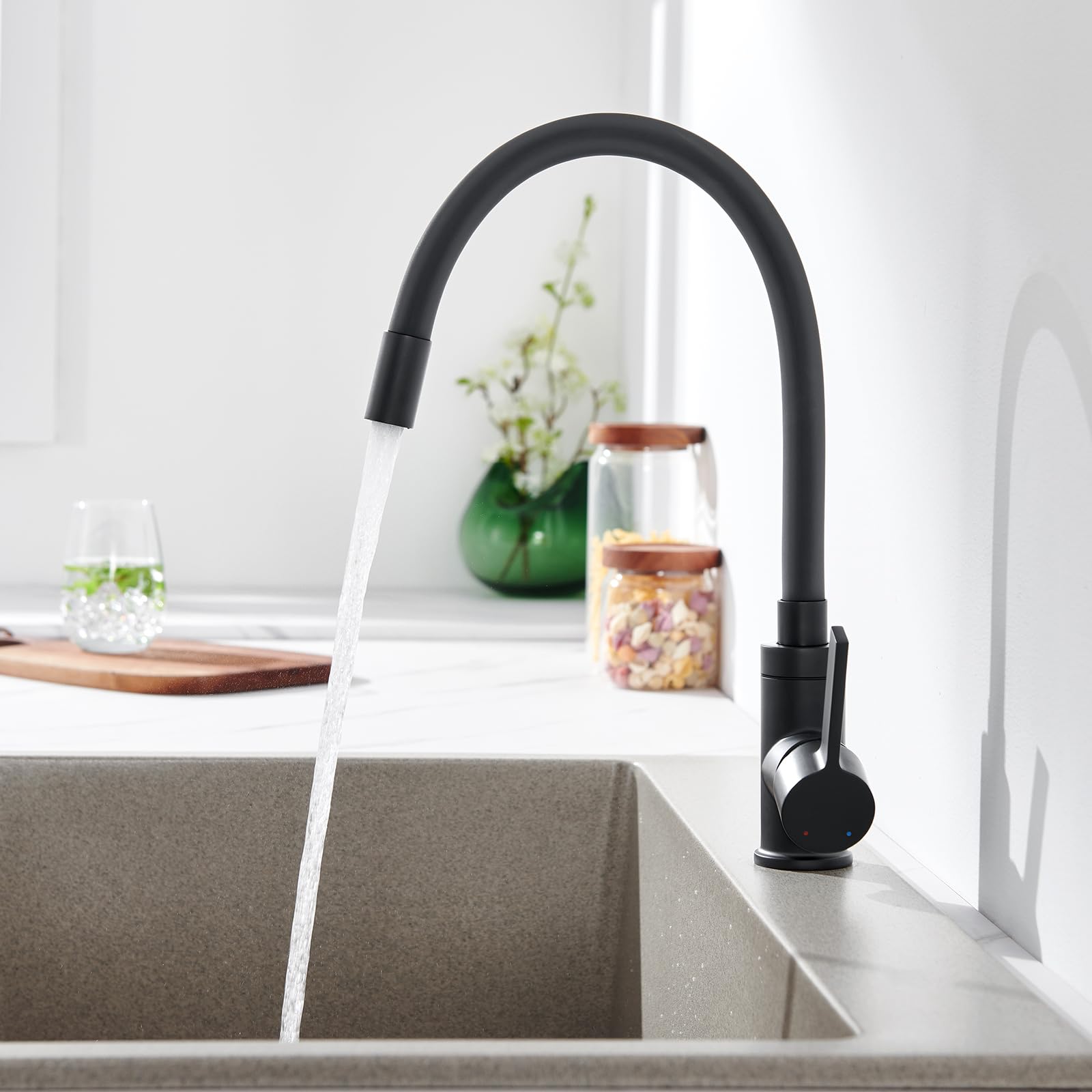 Auralum Wasserhahn Küche mit flexiblem Silikon-Auslauf, Schwarz Matt | Hochdruck Armatur, biegsam & formbar, 360° drehbar, Abnehmbarer Wasserspar-Strahlregler & leckfreie Keramikkartusche