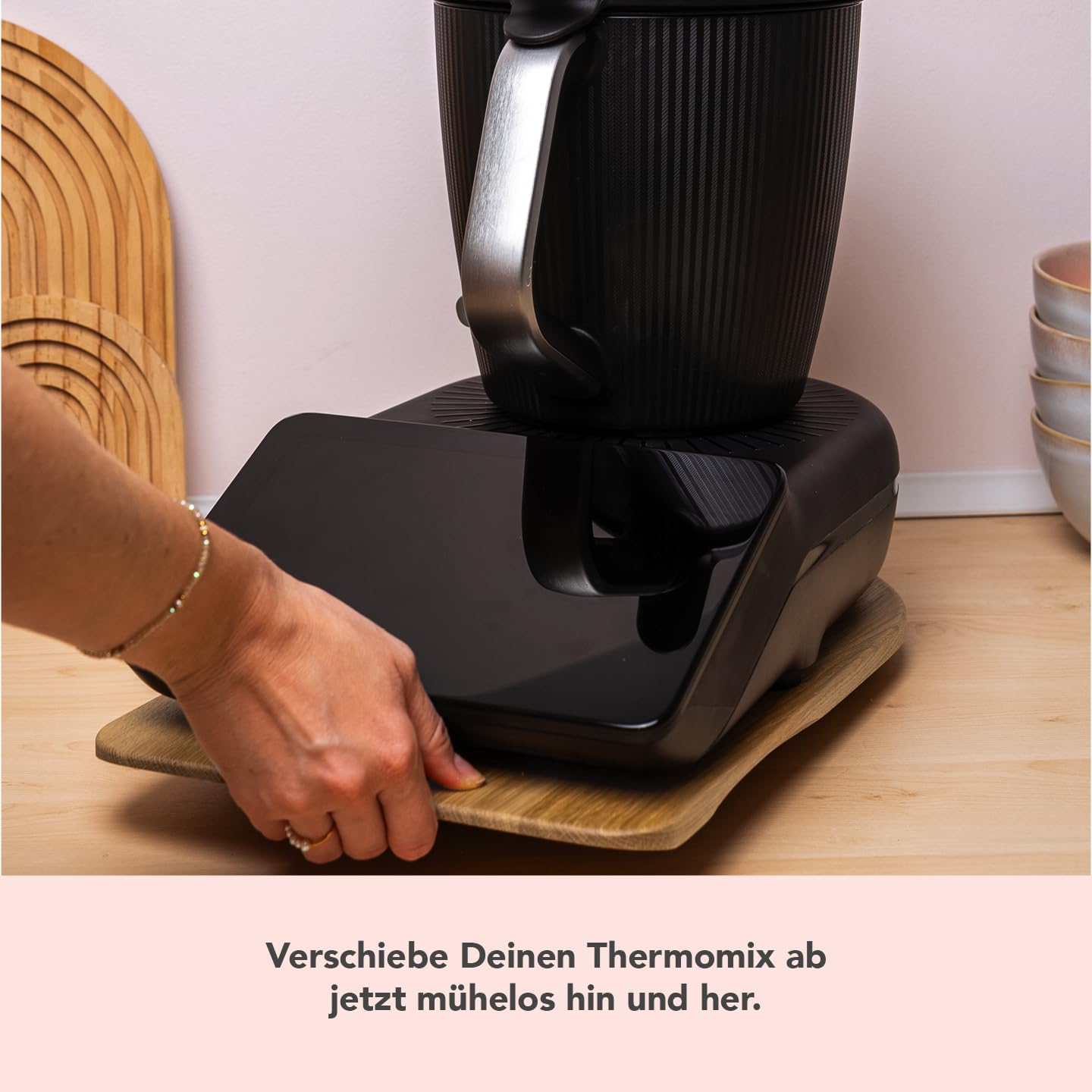Wundermix – KitchenSlider® H | Premium Gleitbrett aus Echtholz für Thermomix TM7 • müheloses Verschieben mit Teflongleitern • standsicher dank Gummistopper • Made in Germany • Buche