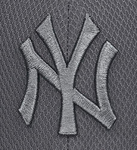 New Era New York Yankees Diamond Era Tonal 39Thirty Cap - XS-S 3