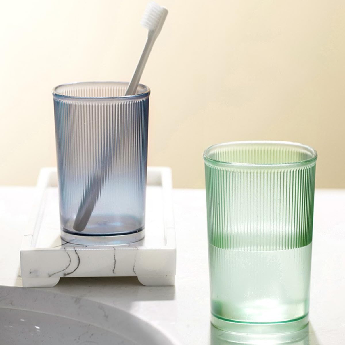3 Piezas Vasos para Cepillos de Dientes y Enjuague Bucal de 500ml, Diseño Simple Acabado Mate, Material Pet Resistente y Apilable para Uso Hogar