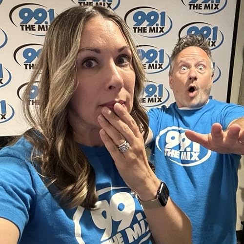 How do you move on from heartbreak...it's Text Roulette! Podcast Por  arte de portada