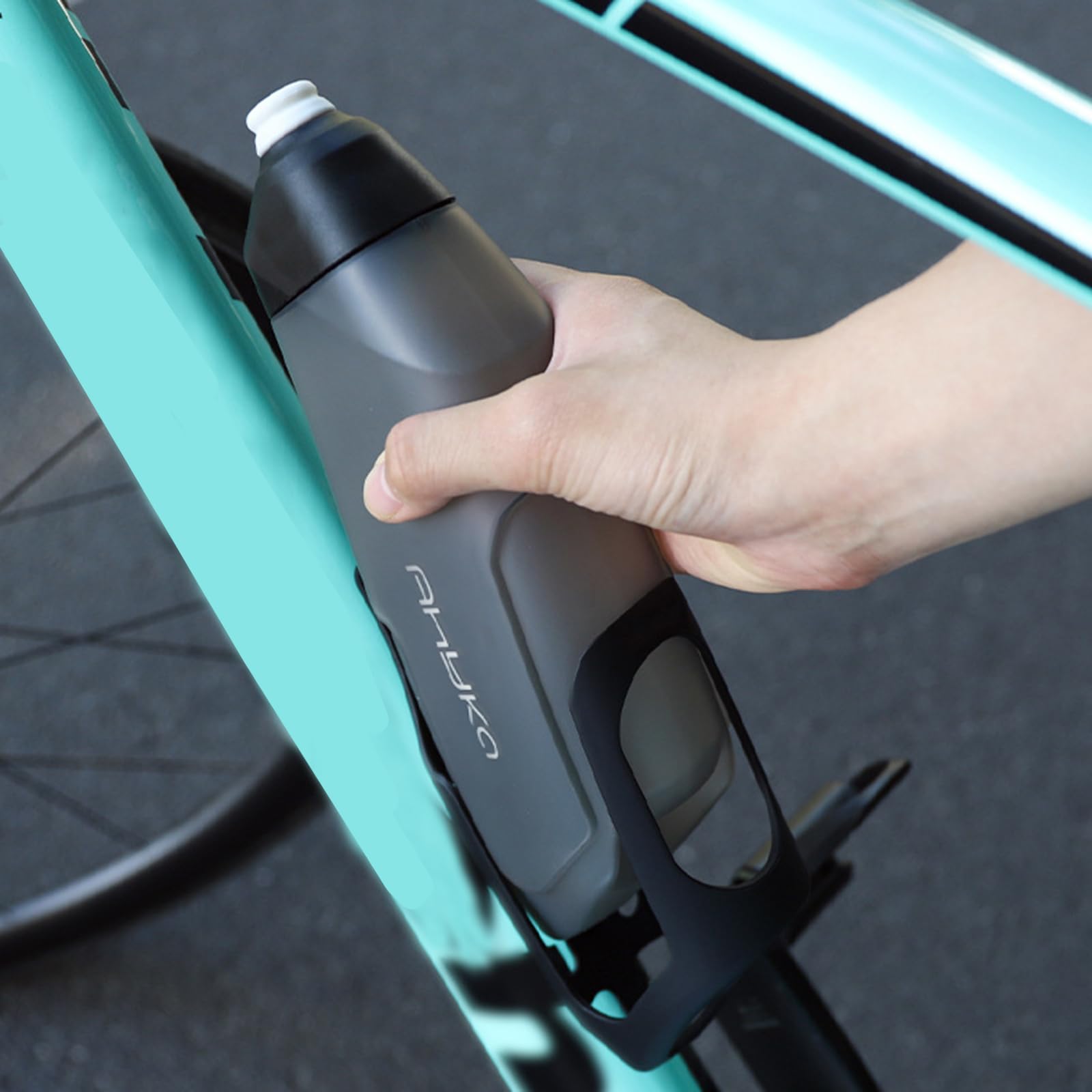 Aerodynamiczny zestaw wsporników na bidon rowerowy, 600 ml, do rowerów szosowych MTB, lekka rama, nawodnienie