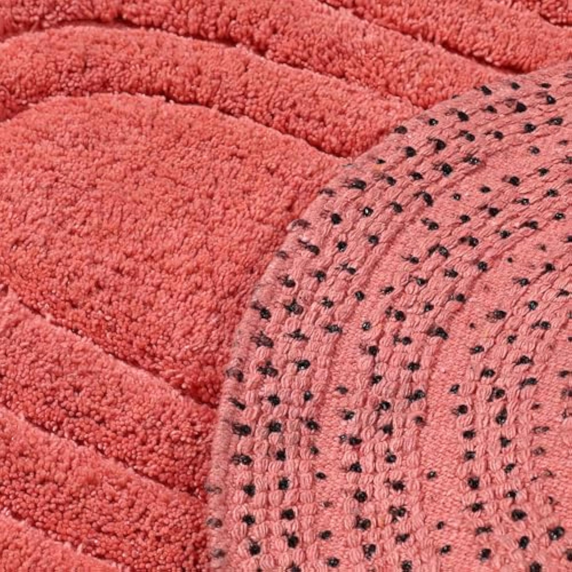 Oval Cotton Bath Mat, Soft and Absorbent