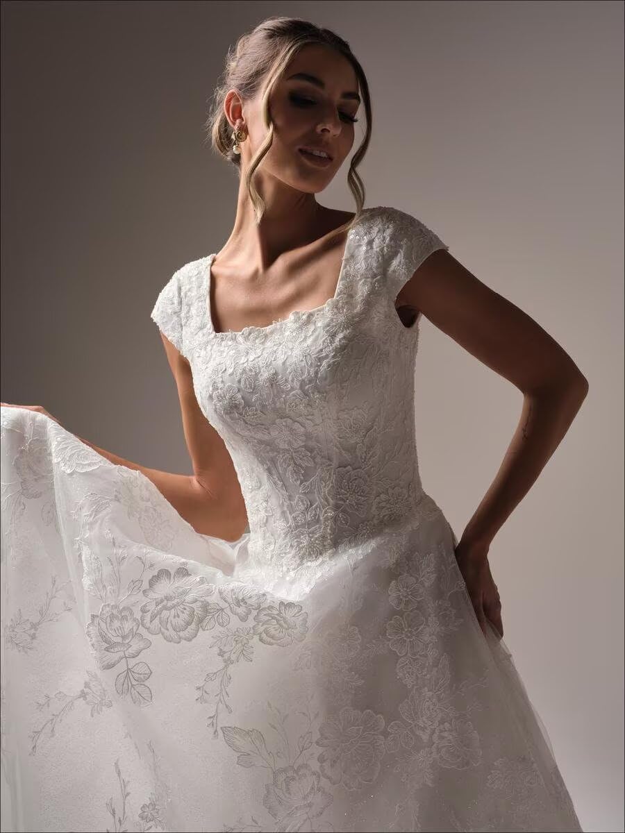 Long Wedding Dresses for Bride 2026 Mermaid Lace Appliques Bridal Dresses Tulle Beach Bridal Gowns