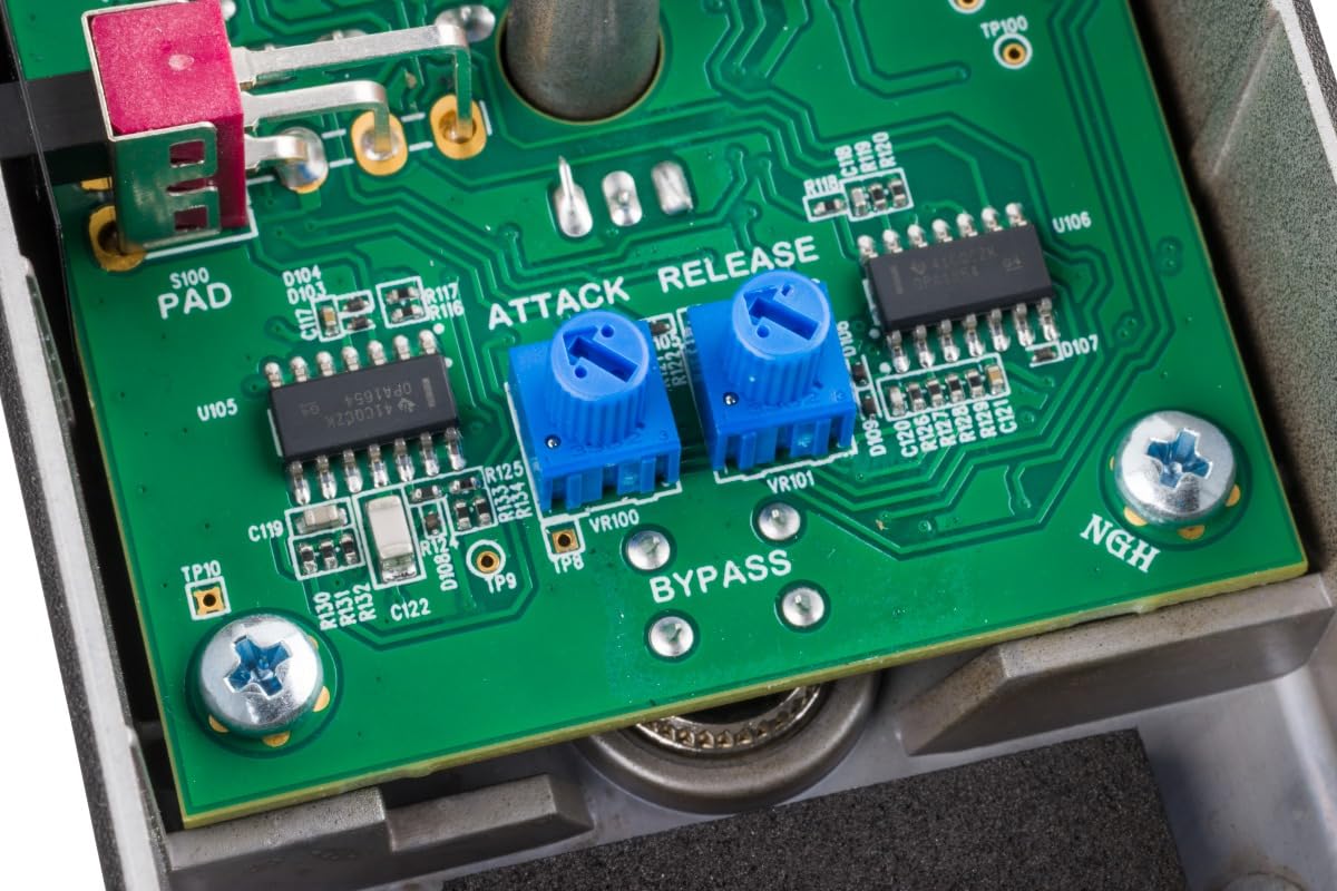 Amazon | Fender フェンダー Bassman Compressor コンプレッサー