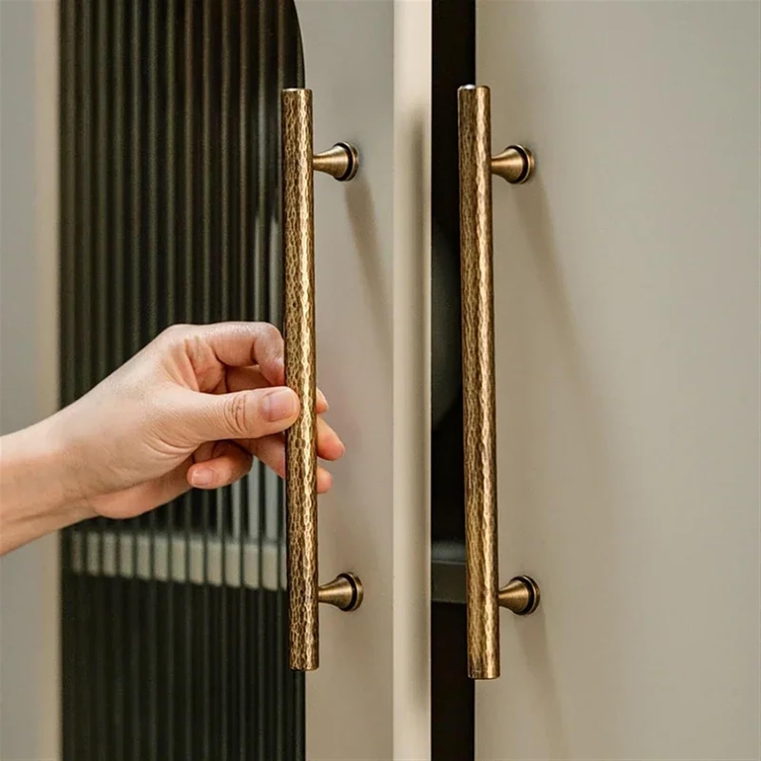 Retro Bronze Handmade Solid Brass Cabinet Door Knobs and Handles Furniture Cupboard Wardrobe Drawer Pull Antique T Bar Handles 1Pcs (Color : C-5955-Chui-320)