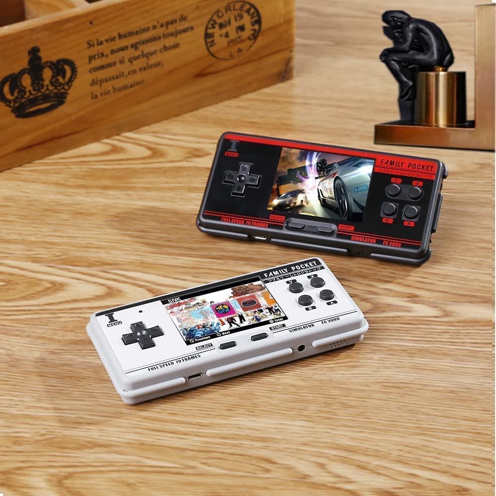 CHROX Console Emulatore Console di Gioco Portatile, Uscita AV HD, Schermo HD da 3,0 Pollici, con Scheda TF 16G, 5000 Giochi Classici, Regalo di Natale per Bambini