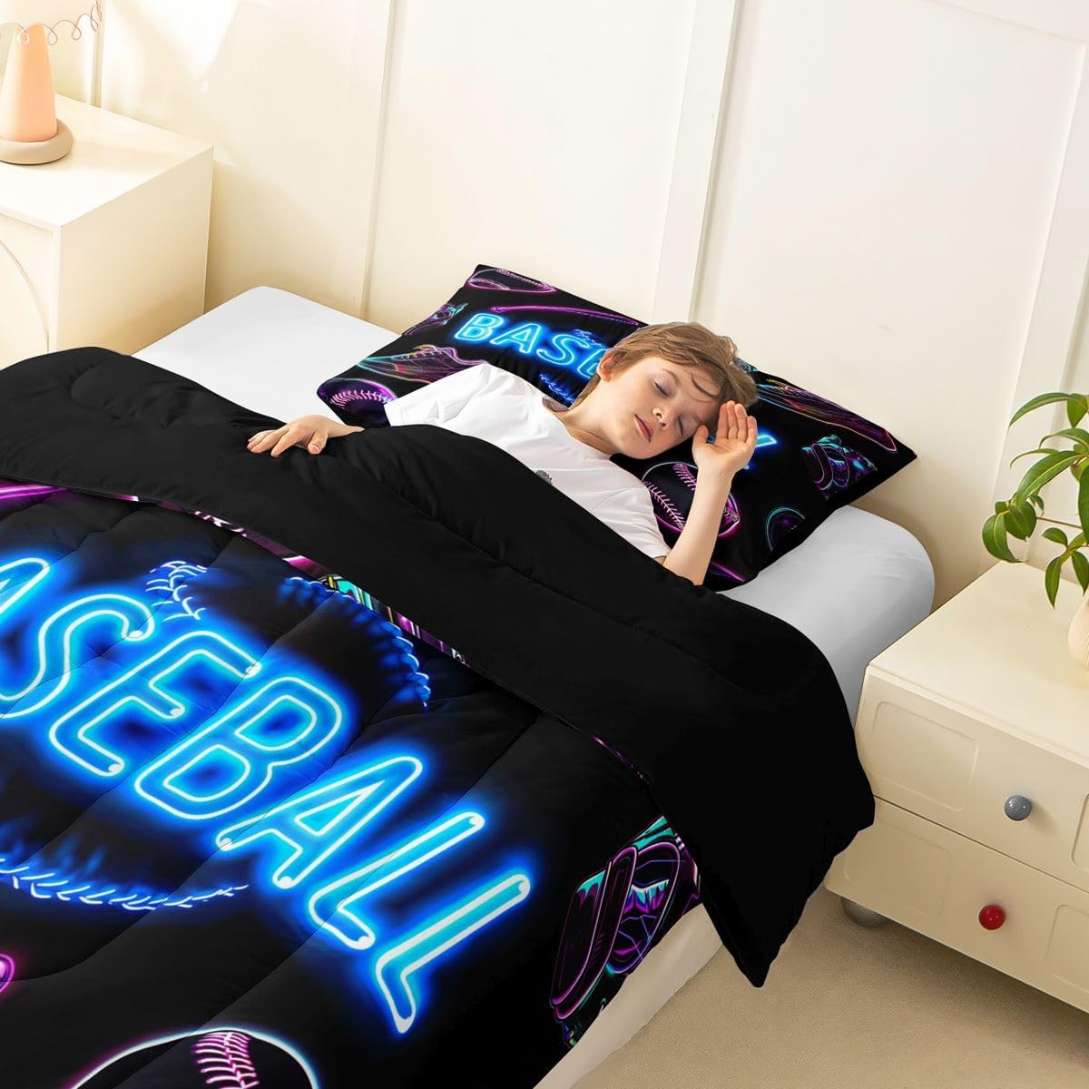 Erosebridal Baseball King Comforter Set for Boys Sports Game Bedding Set Kids Teens Glowing Ball Games Comforter Baseball Bat Gloves Shoes Pattern Quilt Duvet,1 Comforter and 2 Pillowcases