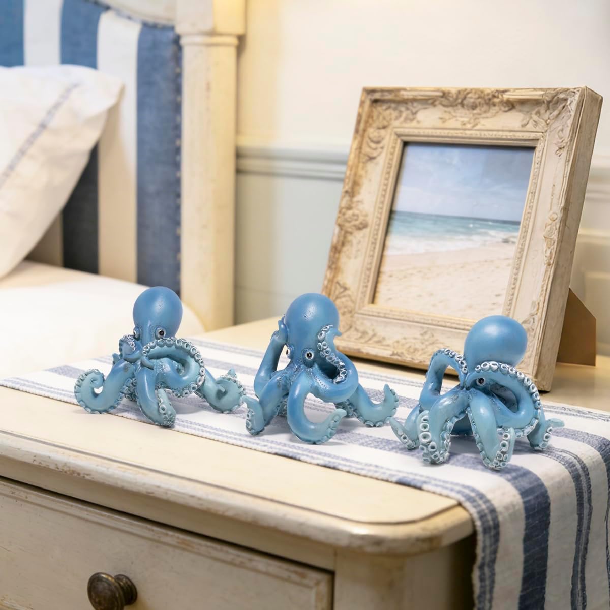 Hodao Octopus Figurines, See No Evil Hear No Evil Speak No Evil Octopus Statues, Cute Resin Octopus Decor for Home Office Desk Shelf, Unique Gift for Animal Lovers & Zen Decor Enthusiasts (Blue)