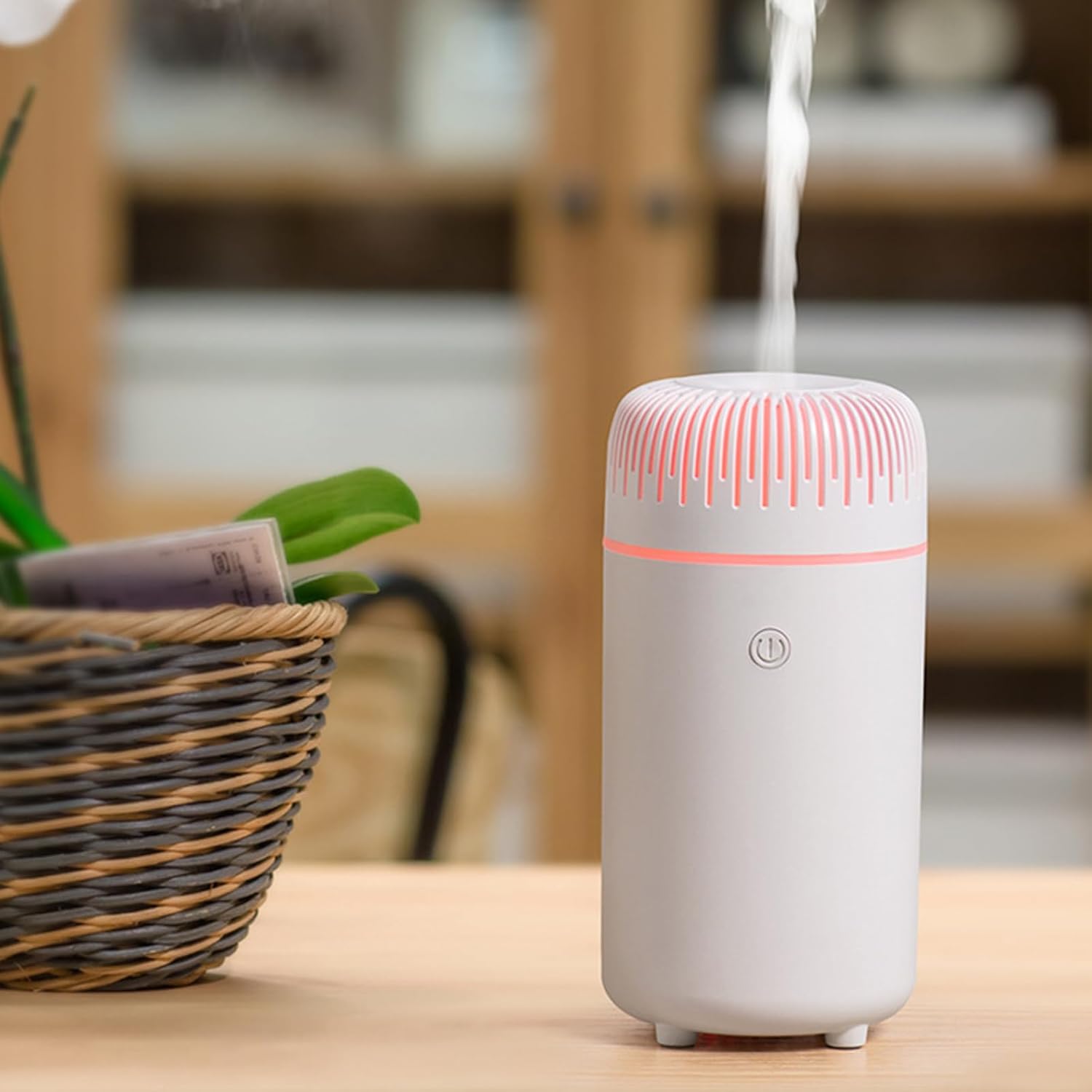 Auto Volatile Oil Humidifier with Rotating Color Lights Quiet Operate USB Charging Small Travel Air Moisturize Car Diffuser USB Powered