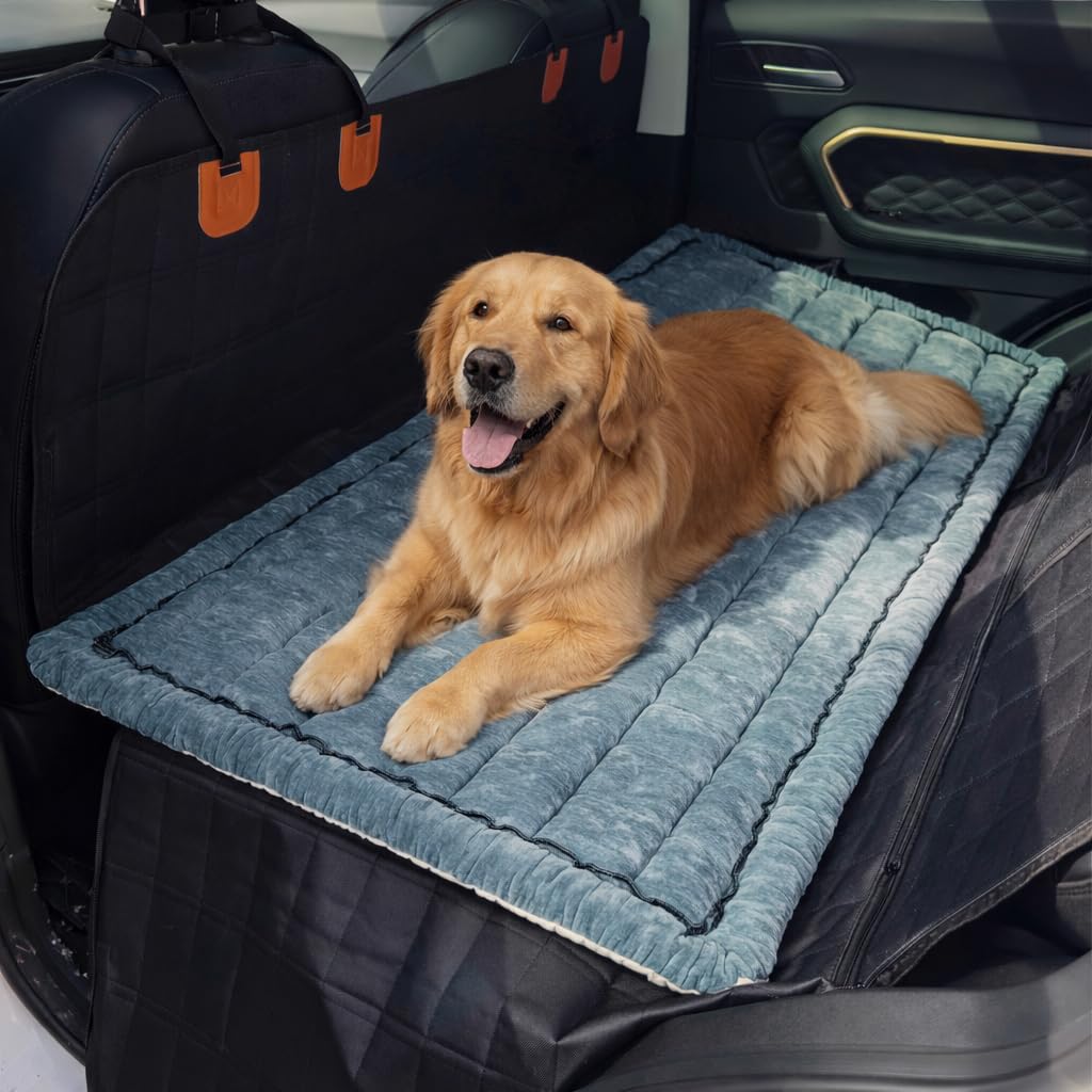 Hundematte Auto Rückbank 63×137 cm – Maschinenwaschbar, rutschfeste Hundedecke fürs Auto, Dicke PP-Wattierung, Schonbezug/Hundeschutz für SUV & Kombi (Blau, 63x137 cm)