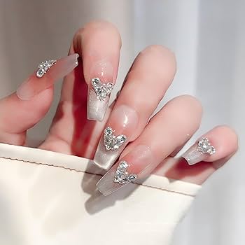 ハート型ストーン付きネイルチップ（蝶モチーフ） Amazon.co.jp: ネイルアート用クリスタルラインストーンセット