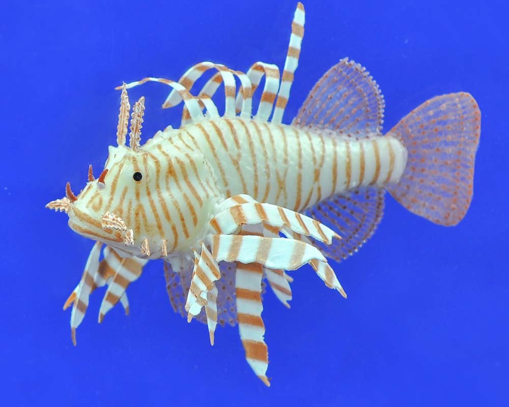 Eshopps Glowing Effect Linonfish Ornament