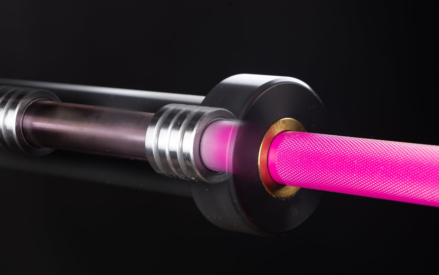 Steel Magnolia, IWF Women’s Training Bar, 15kg Barbell, Black