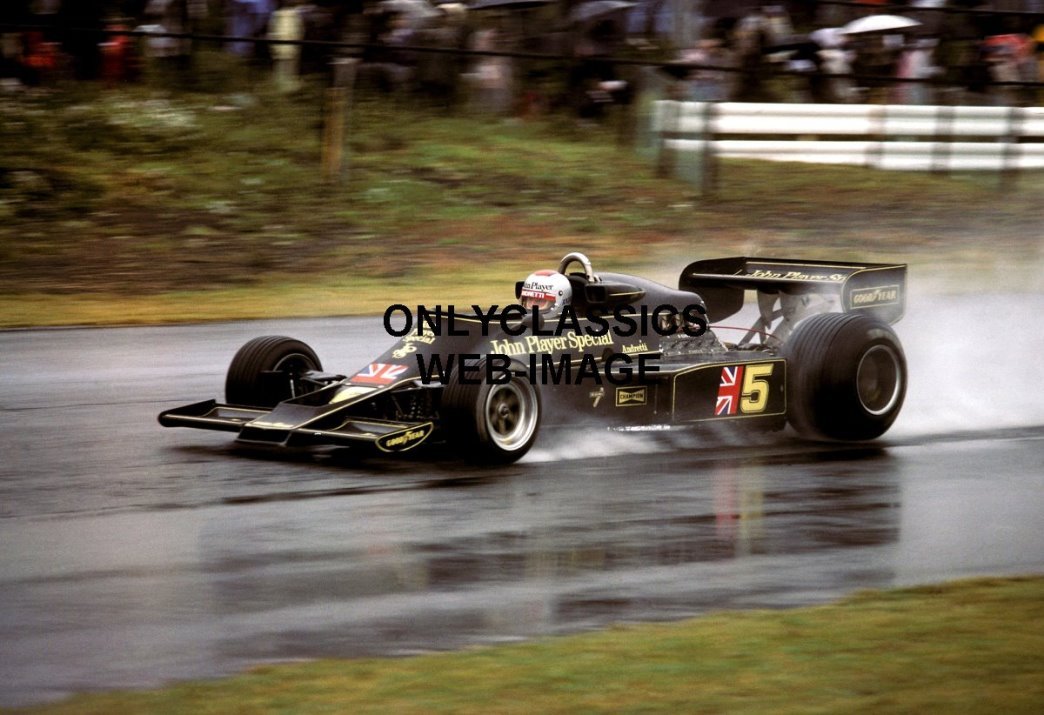 OnlyClassics 1976 Mario ANDRETTI Johnny Player Lotus RAIN 8X12 Photo Grand Prix Formula ONE