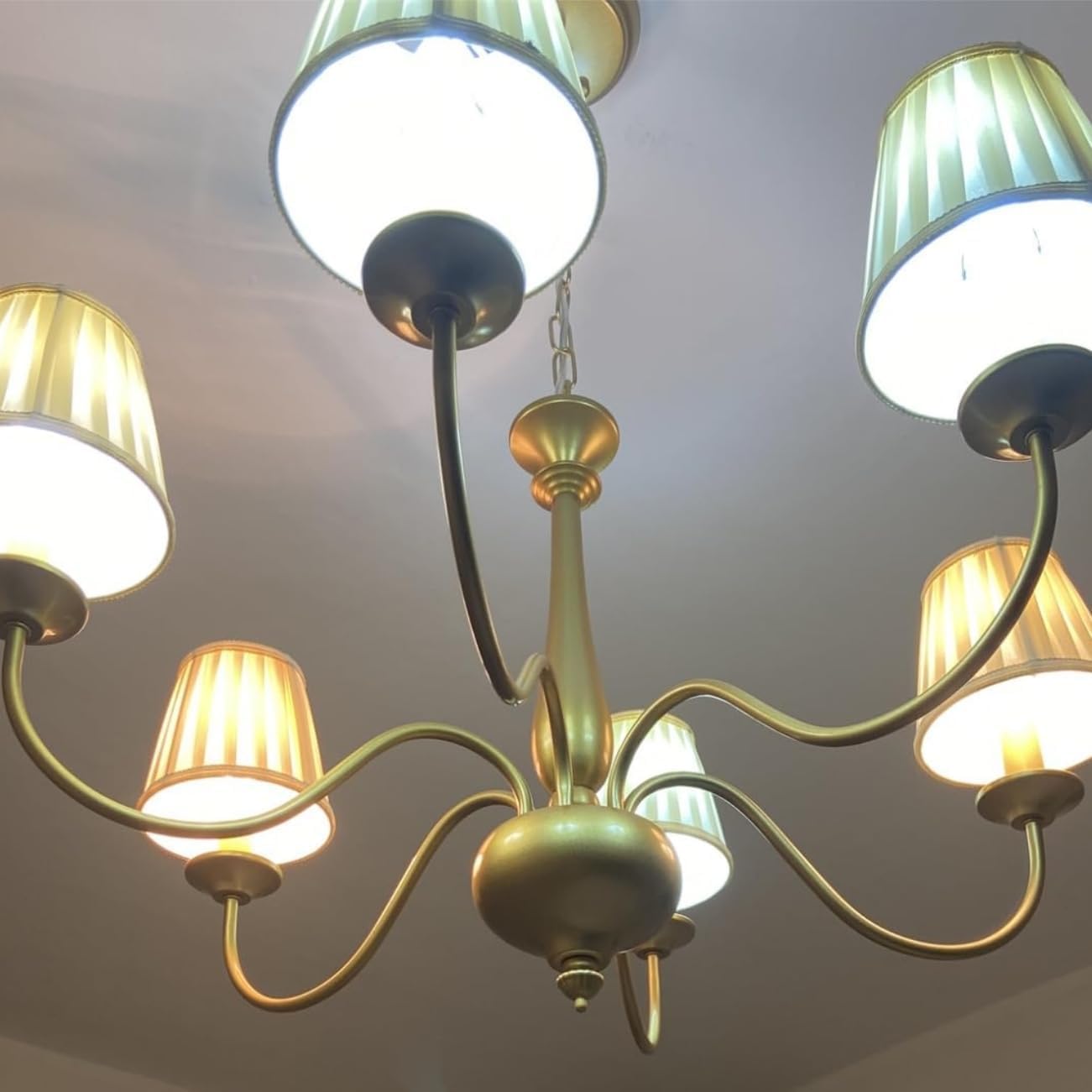 Lámpaernyő alkalmazási példa