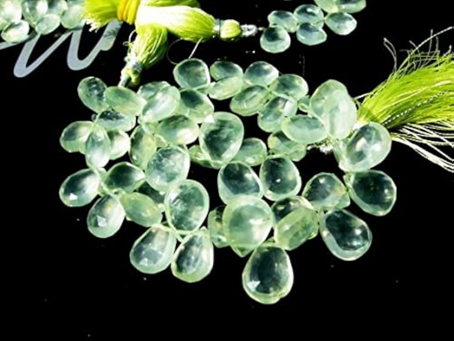 Prehnite Faceted Pear Briolettes de qualité supérieure pour créations uniques