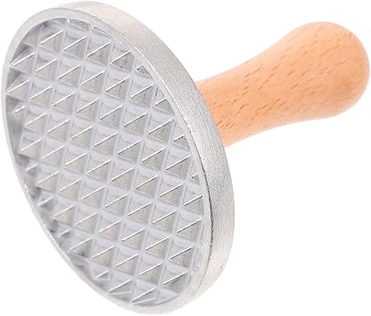 Luxshiny METAL PASTRY MOLDS - The creatively designed molds are making and making warm biscuits, chocolates and cakes for your lover on that special day.