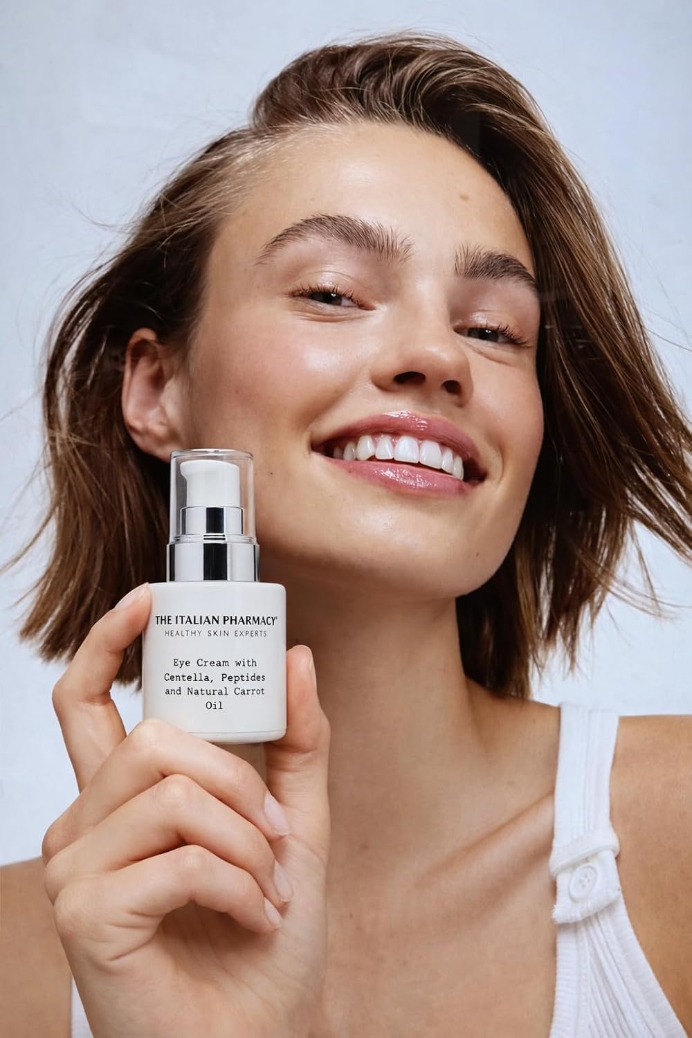 The Italian Pharmacy HydraEyes Hydrating Eye Cream - Moisturizing Formula for Brighter, Youthful Eyes | Anti-Wrinkle Treatment - Image 4