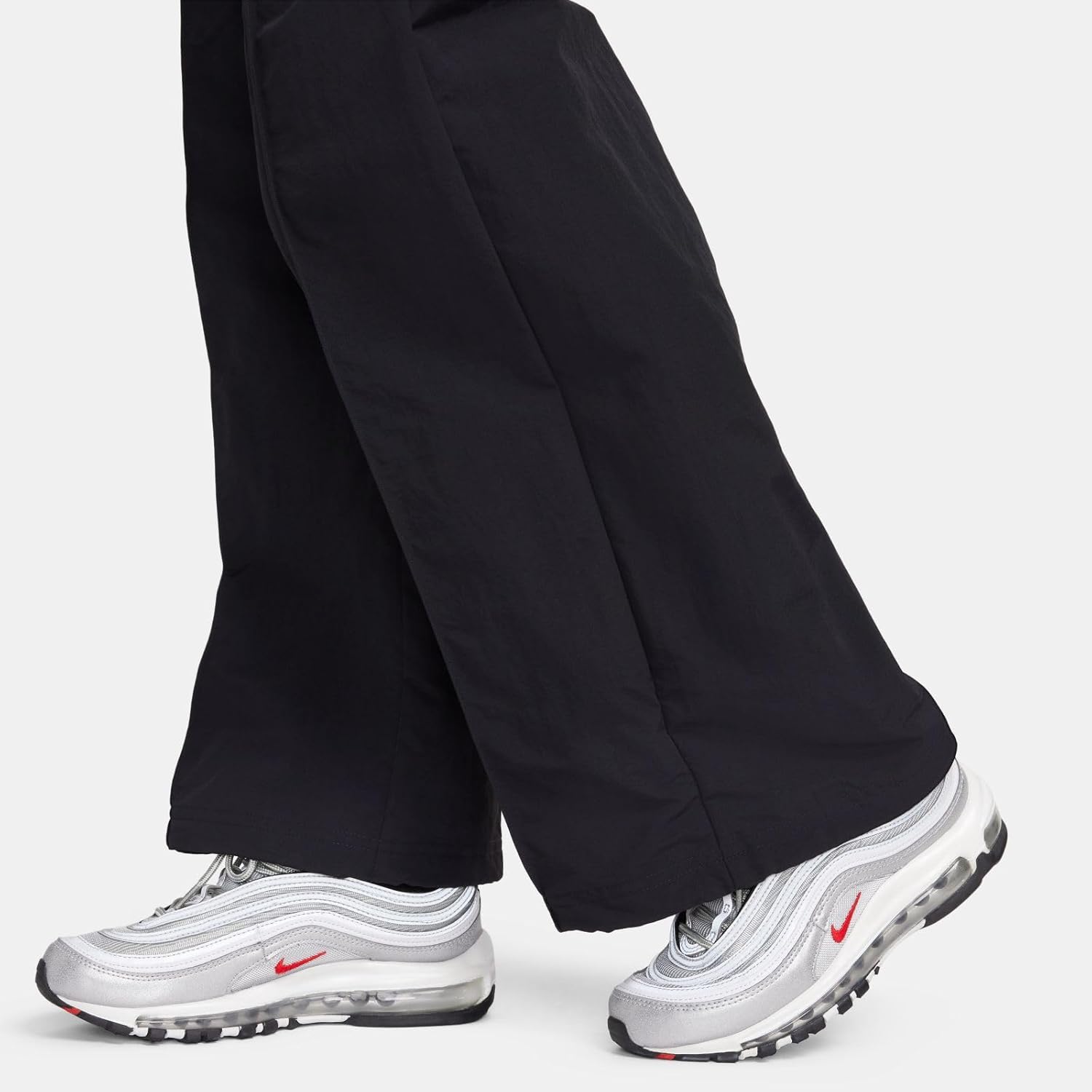 Nike Women's Sportswear Everything Wovens Mid-Rise Open-Hem Pants