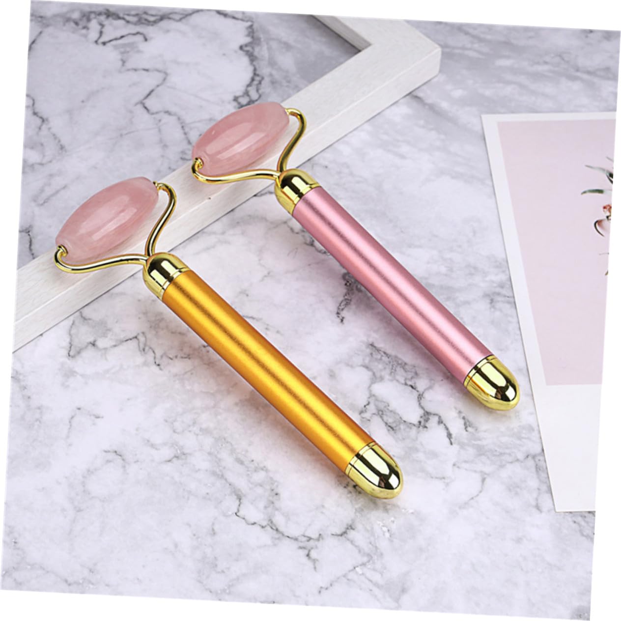 Rodillo de Jade Vibratorio para Masaje Facial Herramienta de Belleza para Afinar y Reafirmar el Rostro Diseño Ergonómico Portátil Rosa Dorado Promueve Circulación y Piel Firme