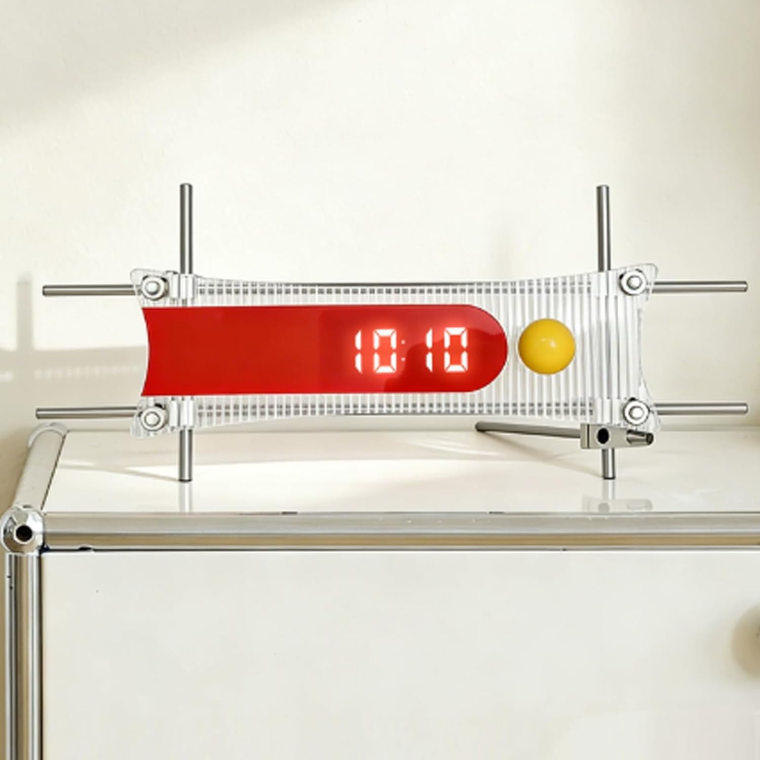 Wecker mit mechanischer LED-Anzeige, Abschaltspeicher, Nachtstromsparmodus für Zuhause und Büro, leicht ablesbare Zeit, Batterie-Backup