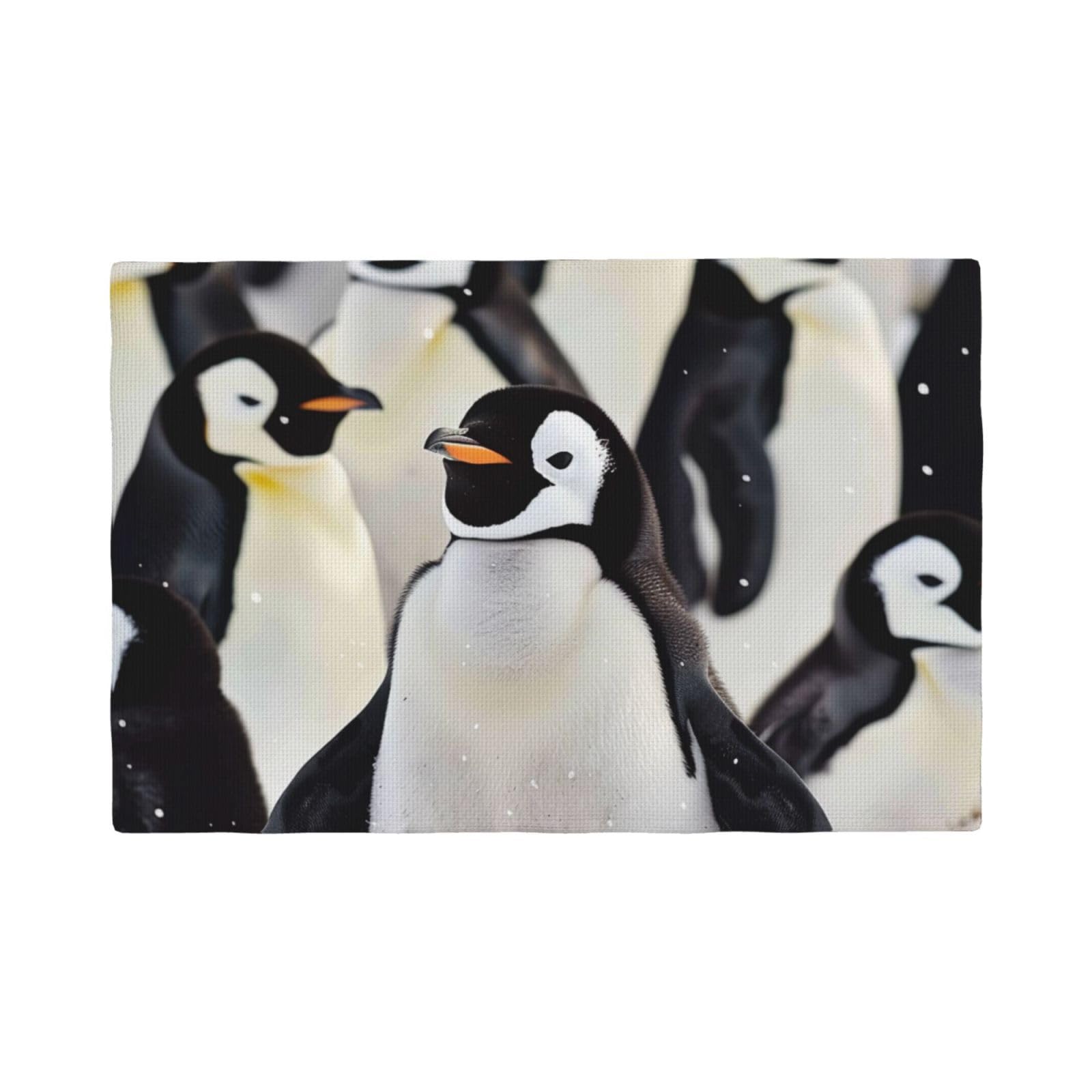 Cute Penguin Animal Pattern Print Placemats Set, Heat Resistant Washable Placemat 12x18in Table Mats for Party Kitchen Dining Table Decoration Indoor Outdoor, Four Pieces