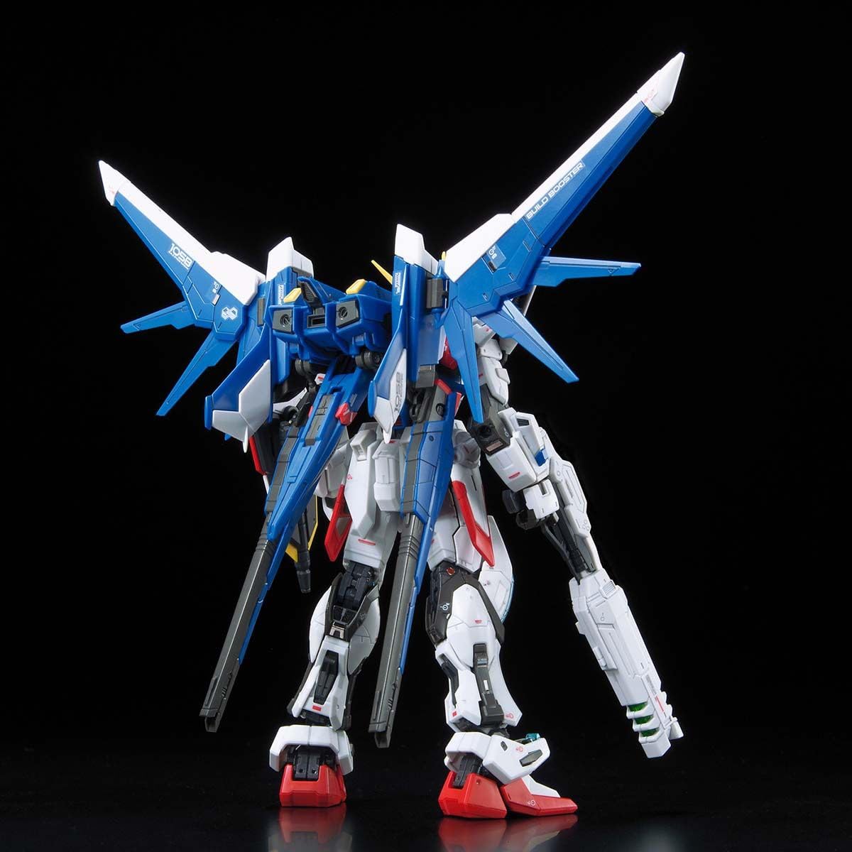 BANDAI Model Kit - 23 Build Strike Gundam Full Package Gunpla RG 1/144, 13cm, Weiß Und Blau, Large - Image 4