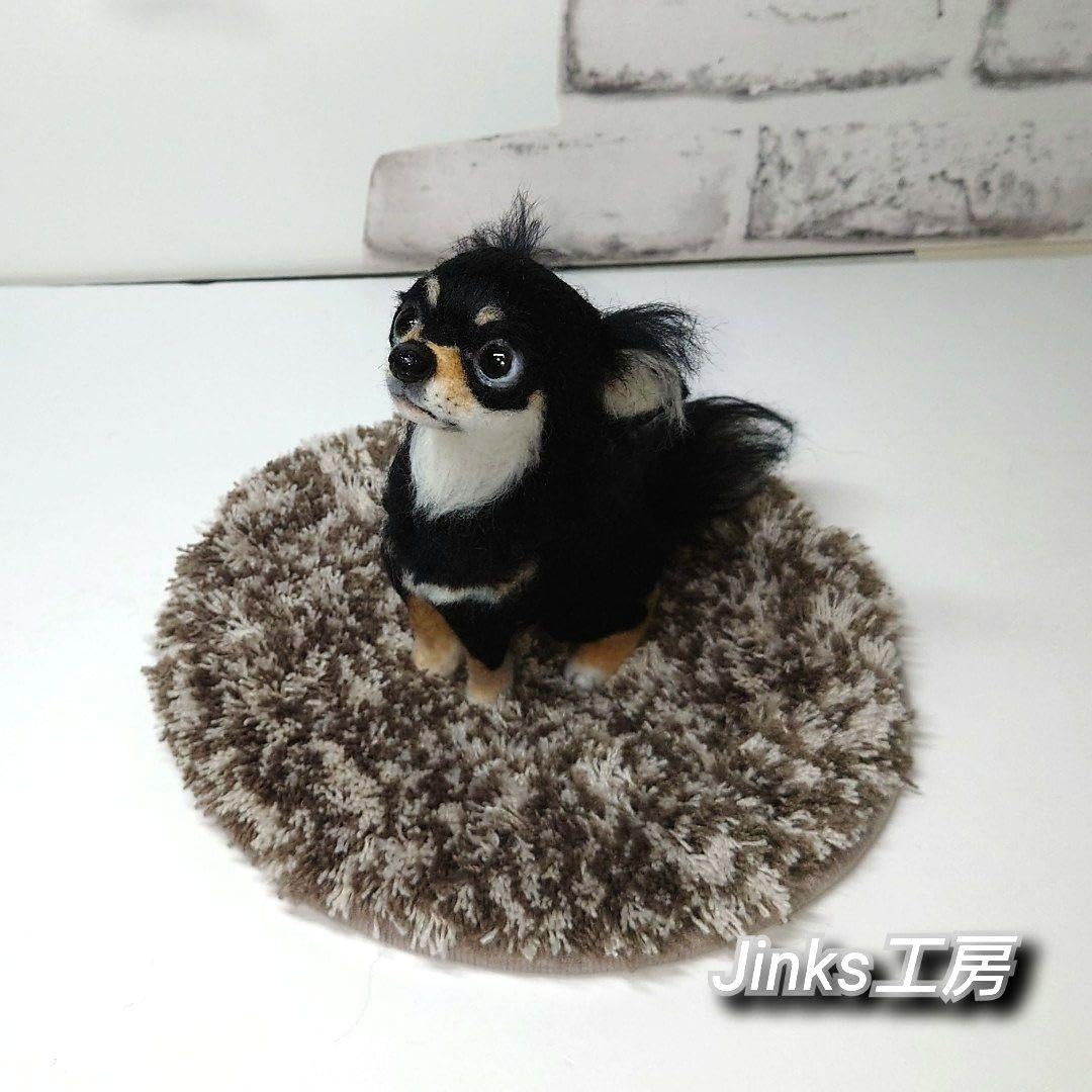 alice... 羊毛フェルト　ハンドメイド　ブラックタンチワワ　伏せ　Lサイズ ブラックタンチワワストラップ 羊毛フェルトハンドメイド - メルカリ