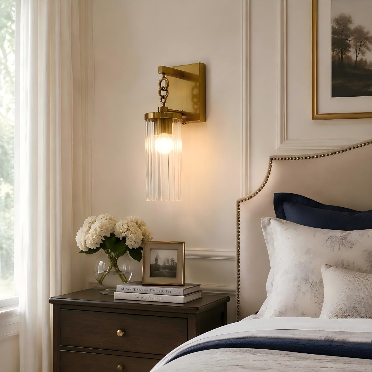 Photo 1 of Generic Antique Brass Wall Sconce