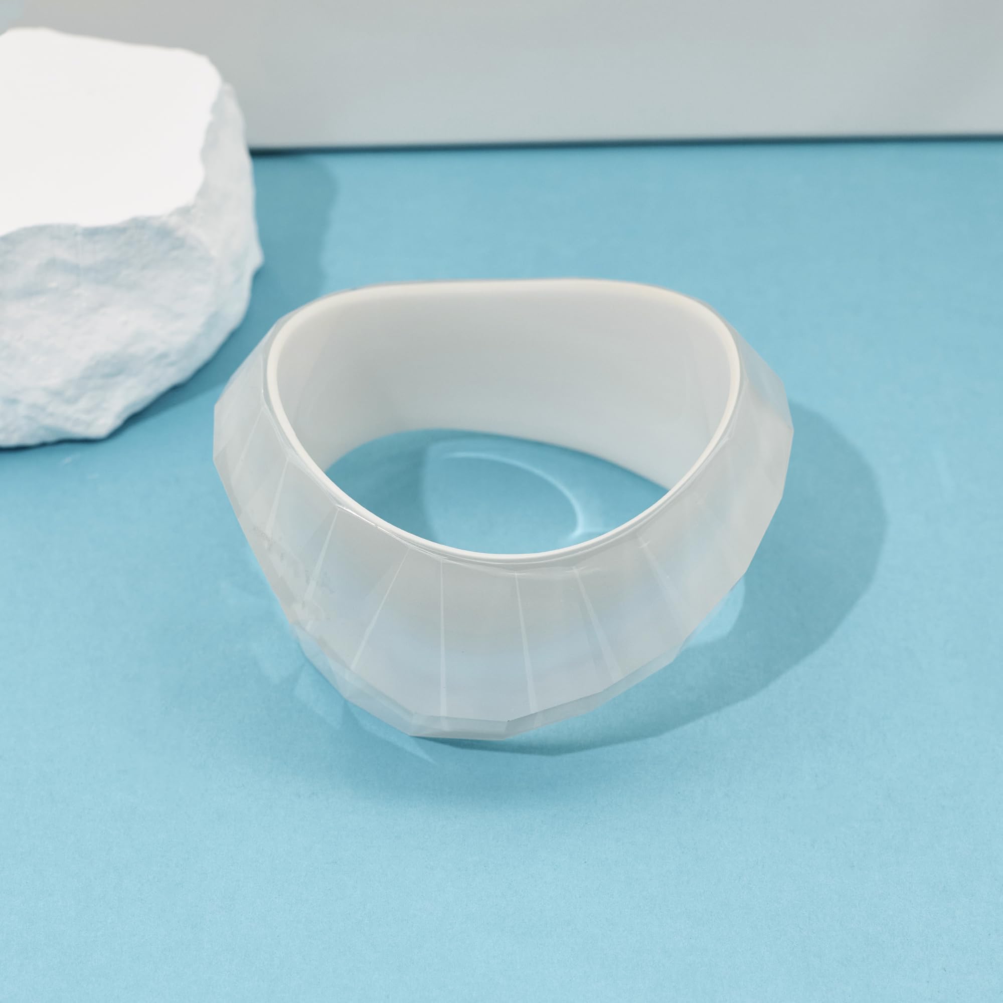 XYNSNDB Trendiger Armreif aus Acrylharz für Damen, klobiger Statement-Schmuck mit transparenter Platte