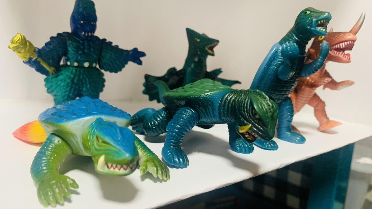 Amazon.co.jp: 当時モノ ガメラ 系ミニソフビ 6体セット ガメラ3体