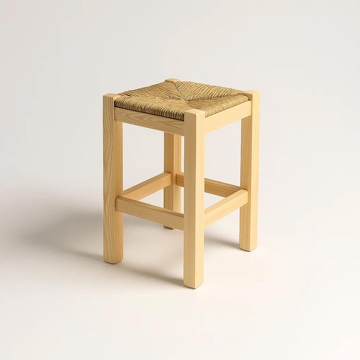 Taburete Rústico de Madera y Paja Növik – Estilo Nórdico Escandinavo – Banqueta Alta 70 cm y Baja 48,5 cm – Ideal para Cocina, Barra o Comedor | Fabricado en España (Pino Crudo, BAJO)