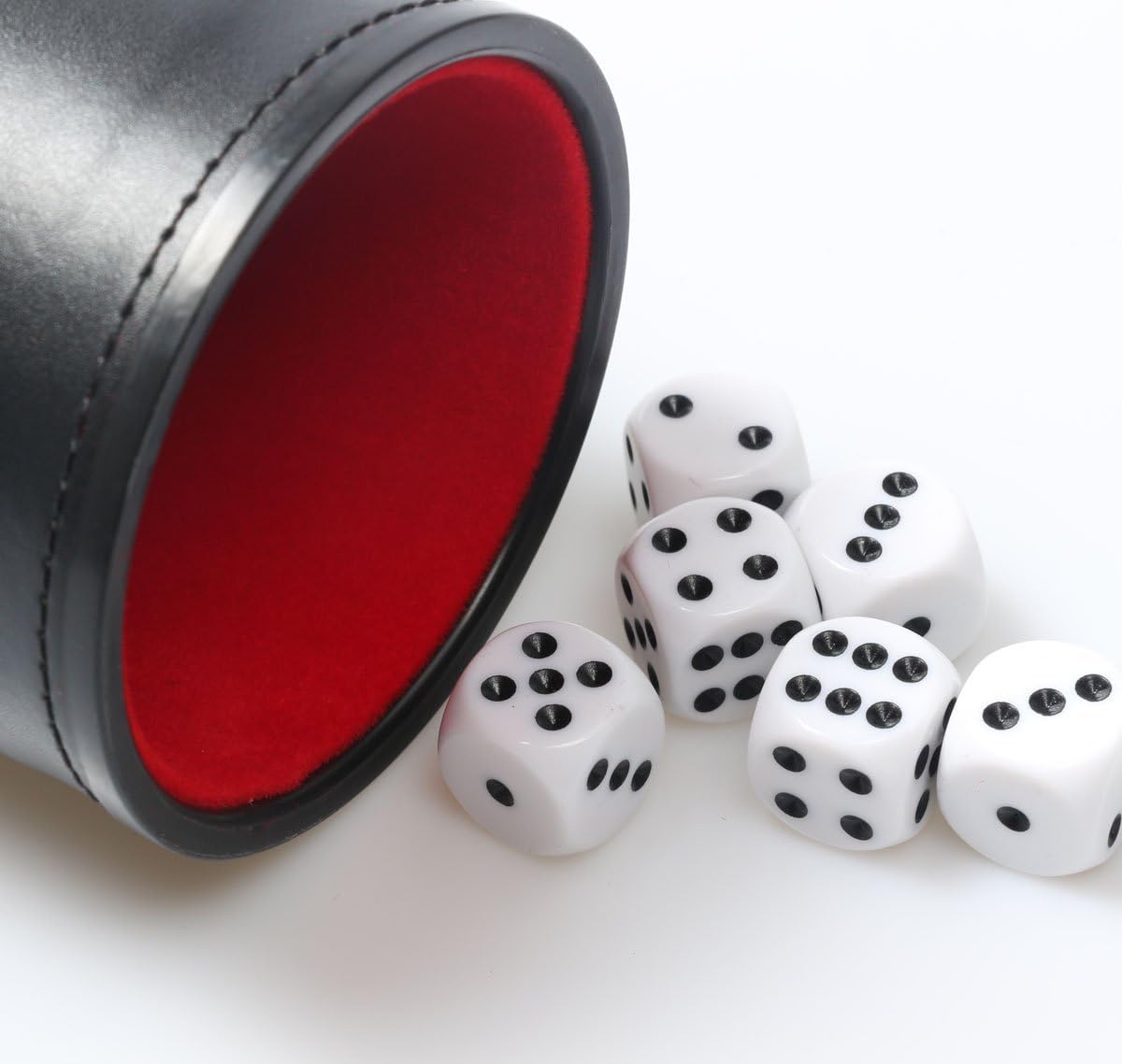 Leather Dice Cup Set Felt Lining Quiet Shaker with 6 Dot Dices for Farkle Yahtzee Games,4 Pack (Black)
