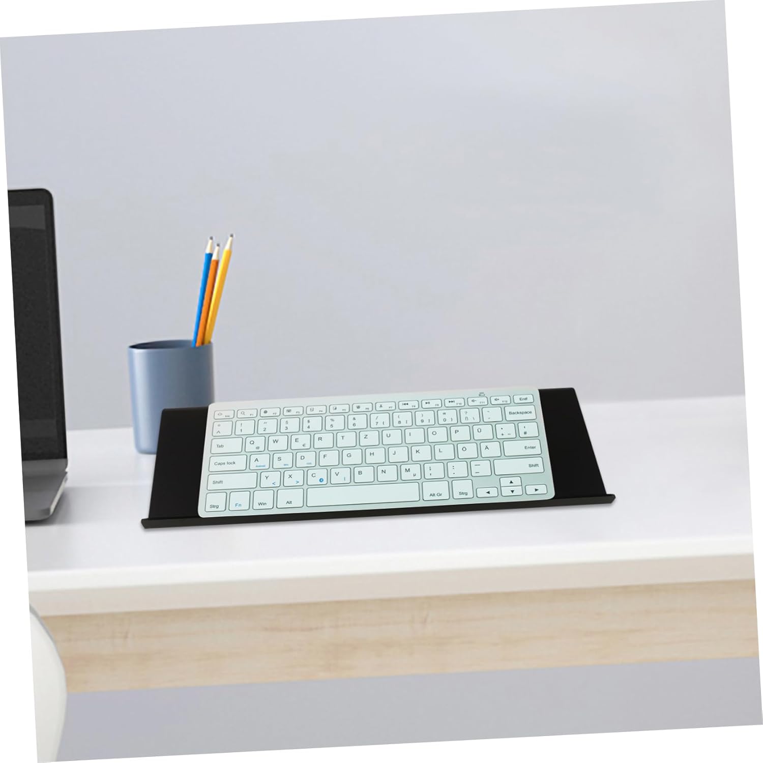 Homoyoyo 5pcs Tilted Acrylic Keyboard Stand Ergonomic Design for Comfortable Typing for Home Office and School Use Reduces Strain and Productivity