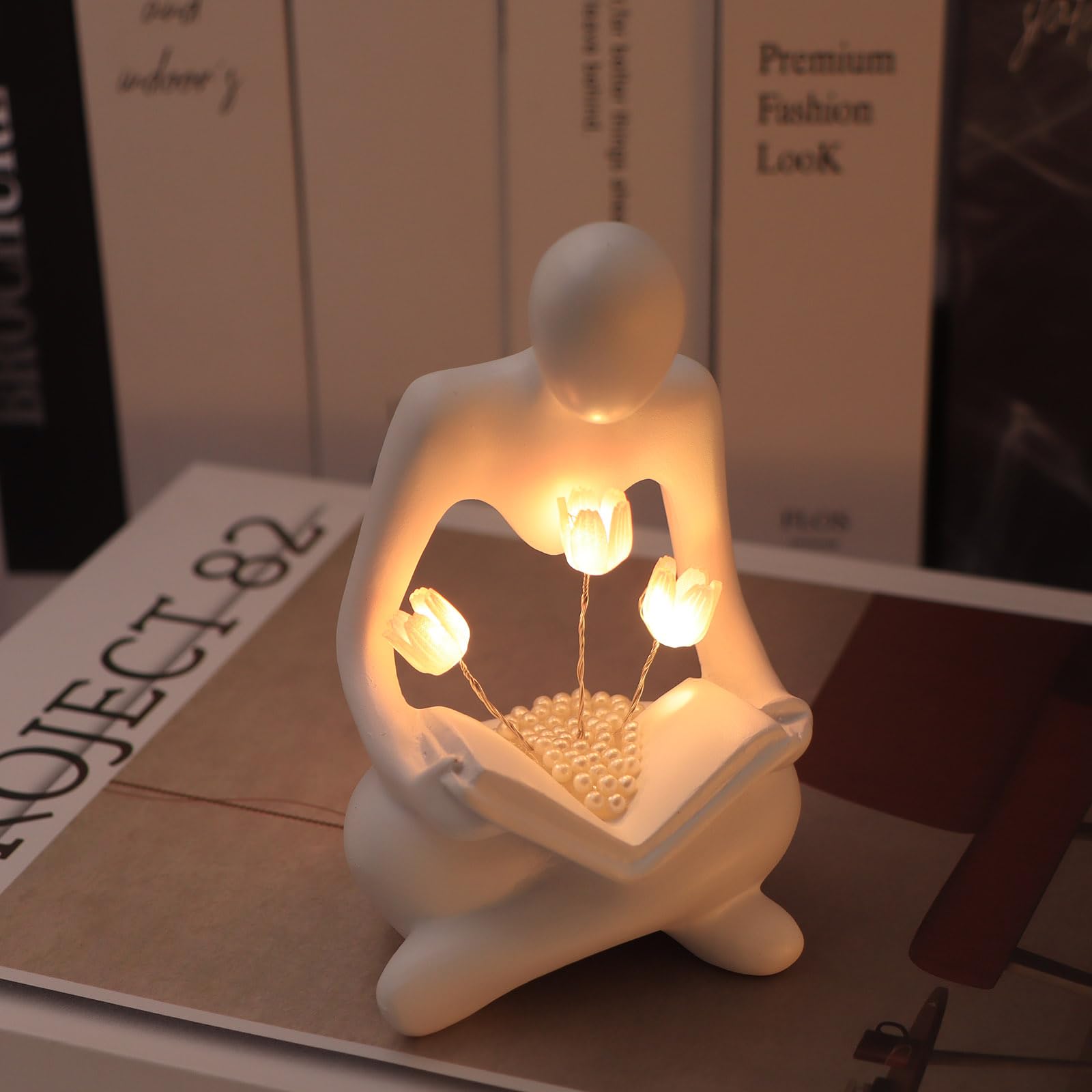Reading Sculptures Tulip Lamp,Thinker Statue Figurine Battery Powered Night Light,Modern Abstract Home Decoration, Living Room Bookshelf Office Shelves Desk Decor,Aesthetic Gift