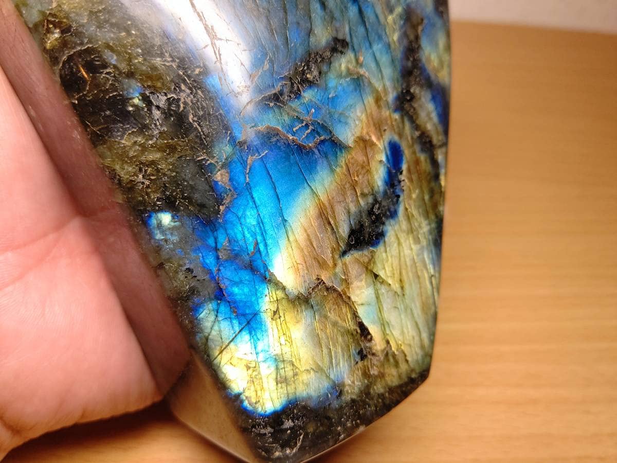 Amazon.co.jp: 【鮮美1.6kg】ラブラドライト化石原石宝石ジュエリー