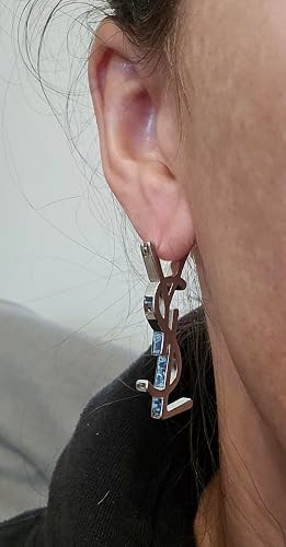 Beautiful shine and secure fit, slightly on the heavier side