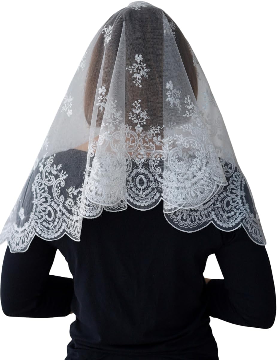 Women's Soft Tulle Veil with Elegant Lace Edge Wedding Chapel Veil-Catholic Church Head Covering-Mantilla Mass