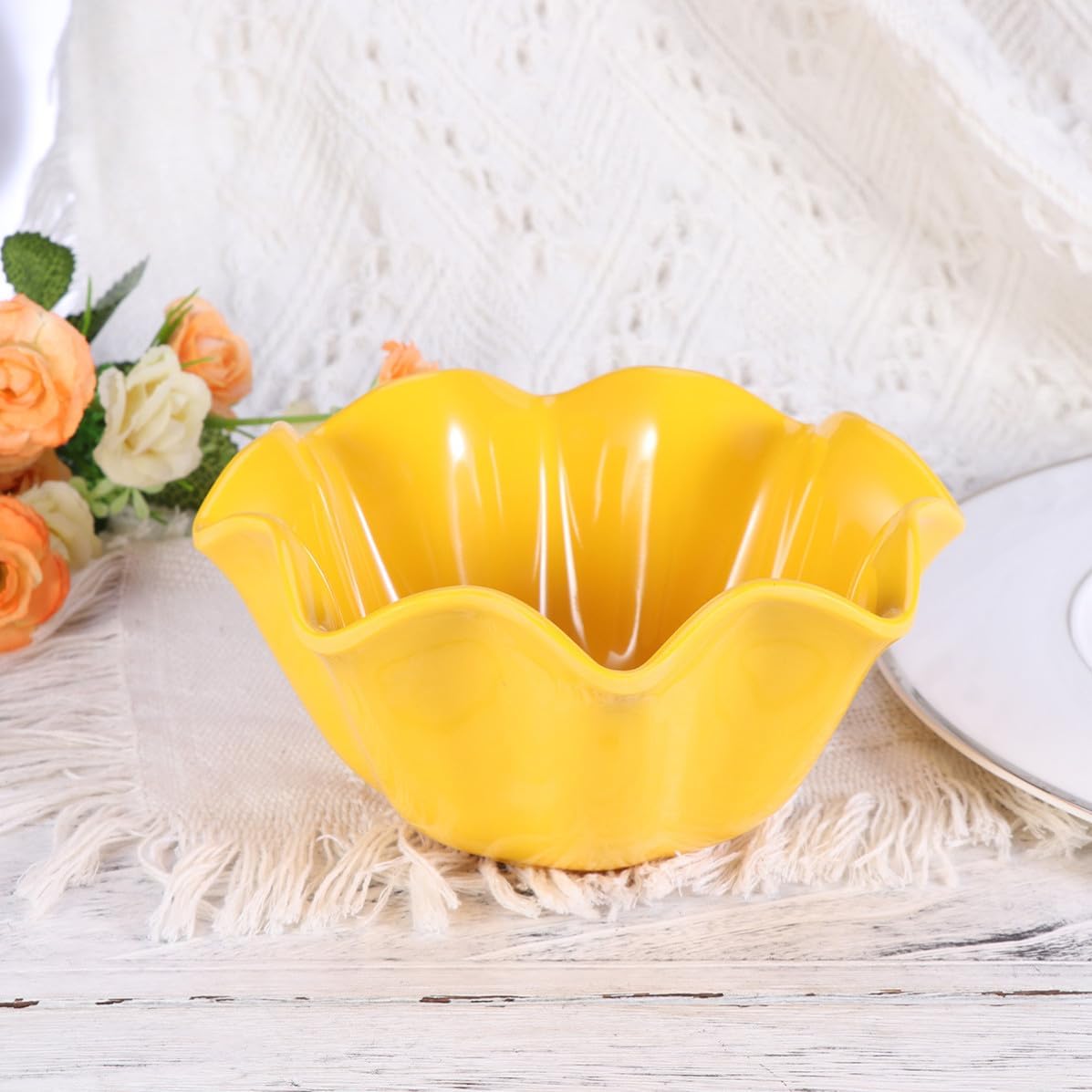 TEHAUX Yellow Melamine Tableware Lotus Leaf Salad Bowl for Bbq Parties
