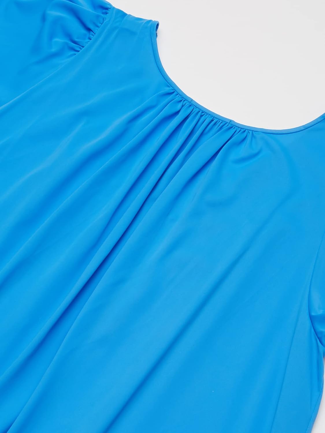 Shadowline Women's Petals 40 Inch Short Flutter Sleeve Waltz Gown - Image 4