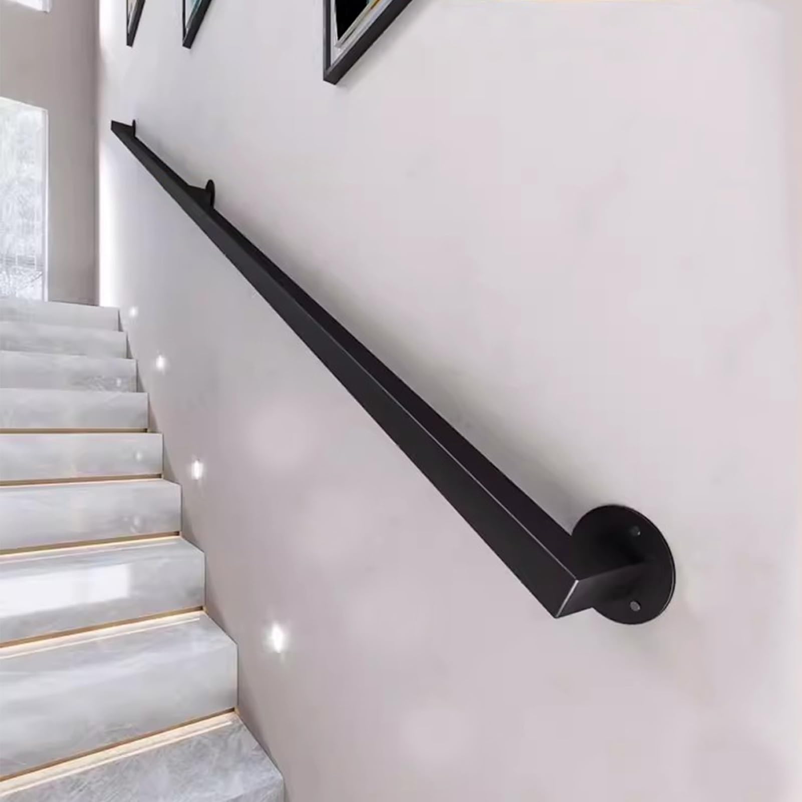 Main courante d'escalier haut de gamme, tube métallique noir de section carrée 300 cm