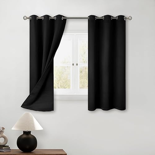 BGment Cortinas de 45 pulgadas para dormitorio - Cortinas opacas cortas para ventana pequeñacafé, cortinas con aislamiento térmico con ojales, 2
