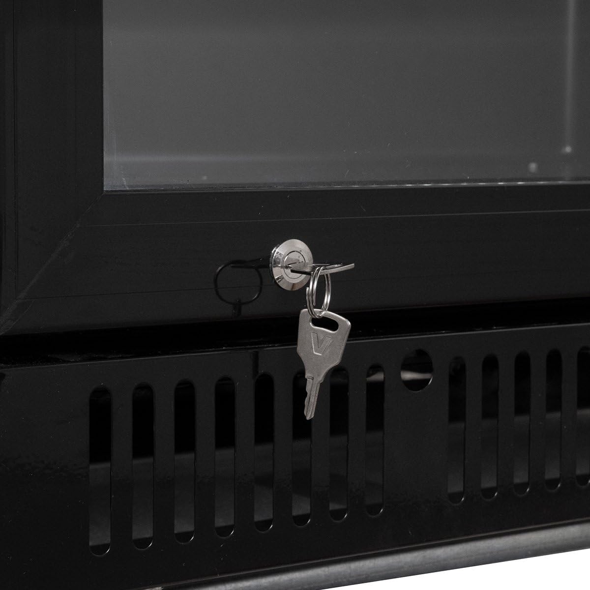GastroHero GKSE230 Getränkekühlschrank 230 Liter Flaschenkühlschrank Glastür LED Beleuchtung abschließbar schwarz 0-8°C Gewerbekühlschrank