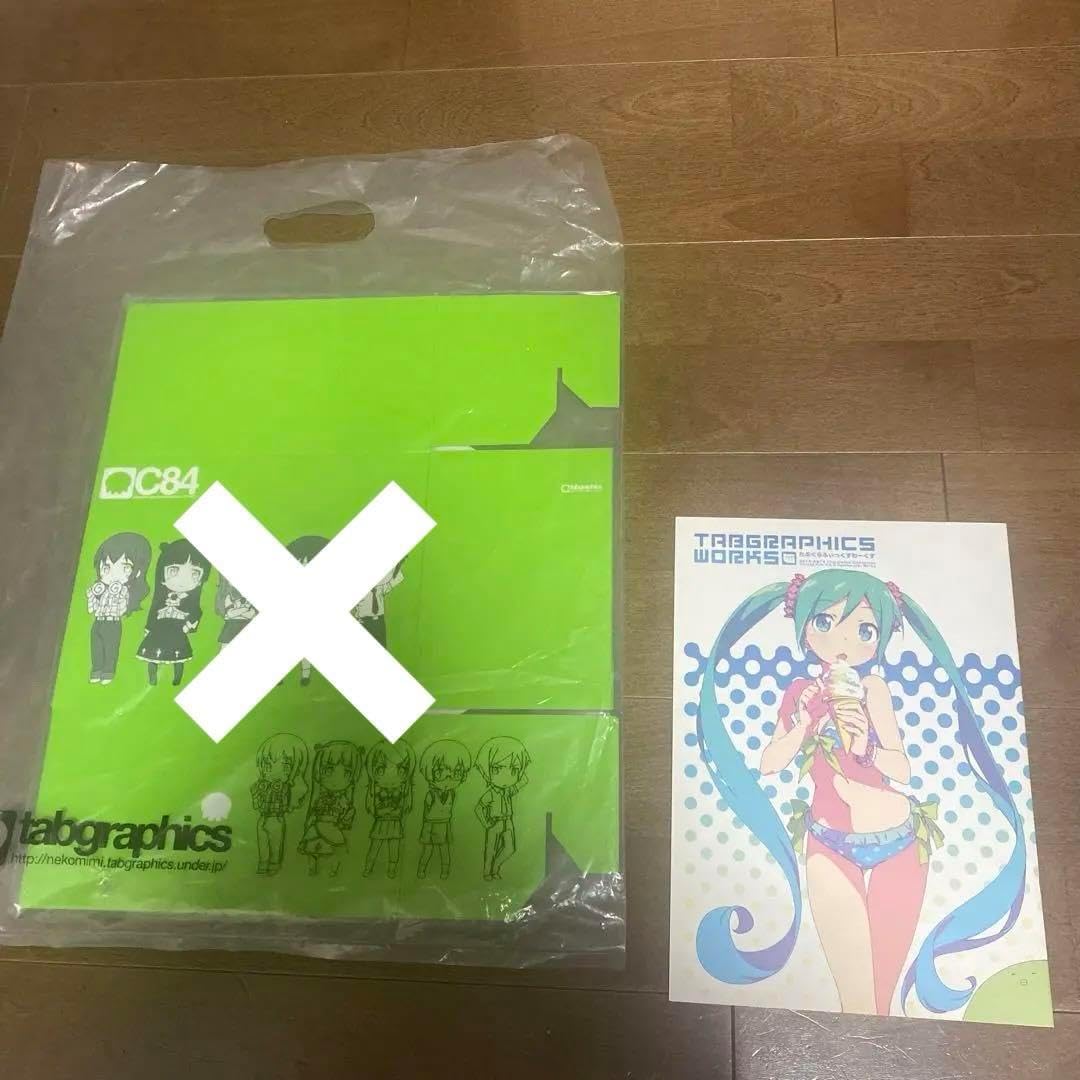 C106『tabgraphics』限定缶バッジ付新刊セット トートかんざきひろ tabgraphics かんざきひろ C106『tabgraphics』限定缶バッジ付新刊