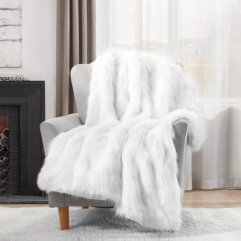Luxury Plush Faux Fur Throw Blanket, Long Pile White Throw Blanket, Super Warm, Fuzzy, Elegant, Fluffy Decoration Blanket Scarf for Sofa, Armchair, Couch and Bed, 60''x80''
