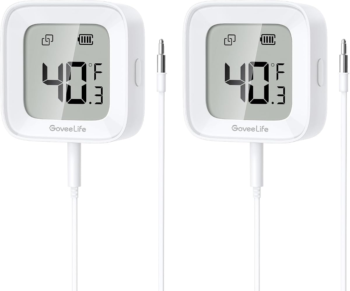 GoveeLife Termómetro Bluetooth para refrigerador con pantalla LCD, paquete de 2 | Monitor de refrigerador con alarma de congelador con alertas de aplicación y anti-falsos, alcance de 197 pies, exportación de datos de 2 años. Para congelador/pecera/jacuzzi